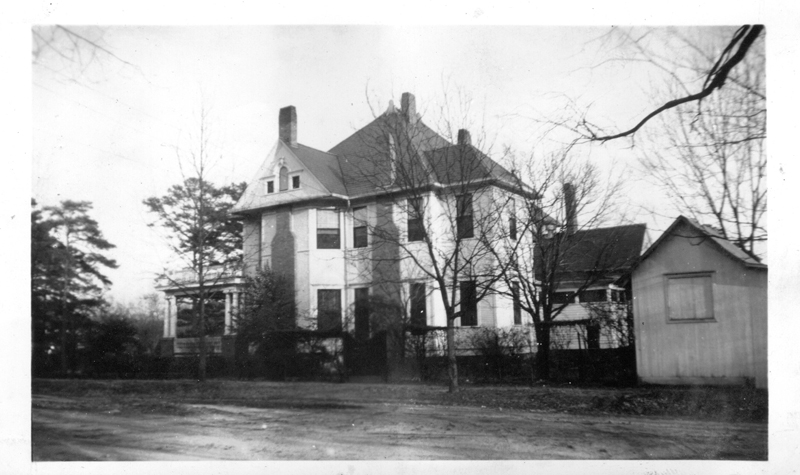 Renfro House Opelika Alabama as seen in East Alabama Living magazine