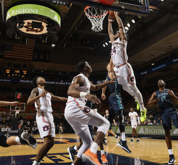 Auburn to play Memphis in Atlanta for Holiday Hoopsgiving