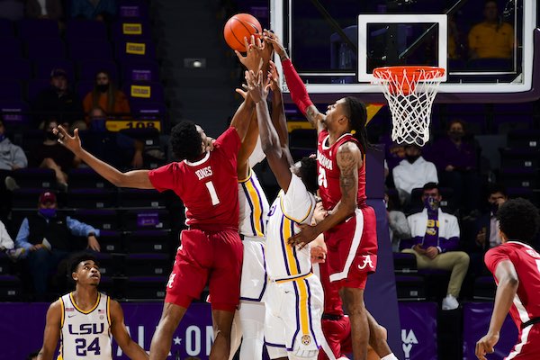 Alabama Men’s Basketball Breaks SEC Three-Point Record in 105-75 Victory at LSU