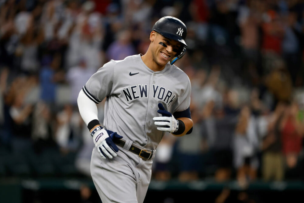 Yankees’ Aaron Judge sets new American League record with 62nd home run