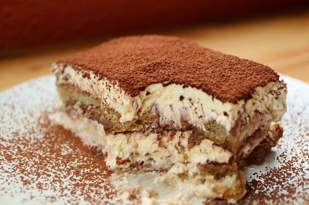 Chocolate Éclair Cake