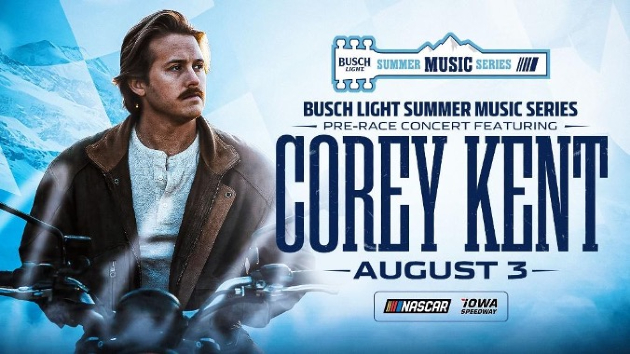 Corey Kents off to the races for the Iowa Corn 350