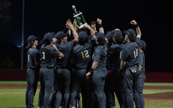 Fayetteville claims Talladega County Tournament title over Munford behind Jones’ complete game